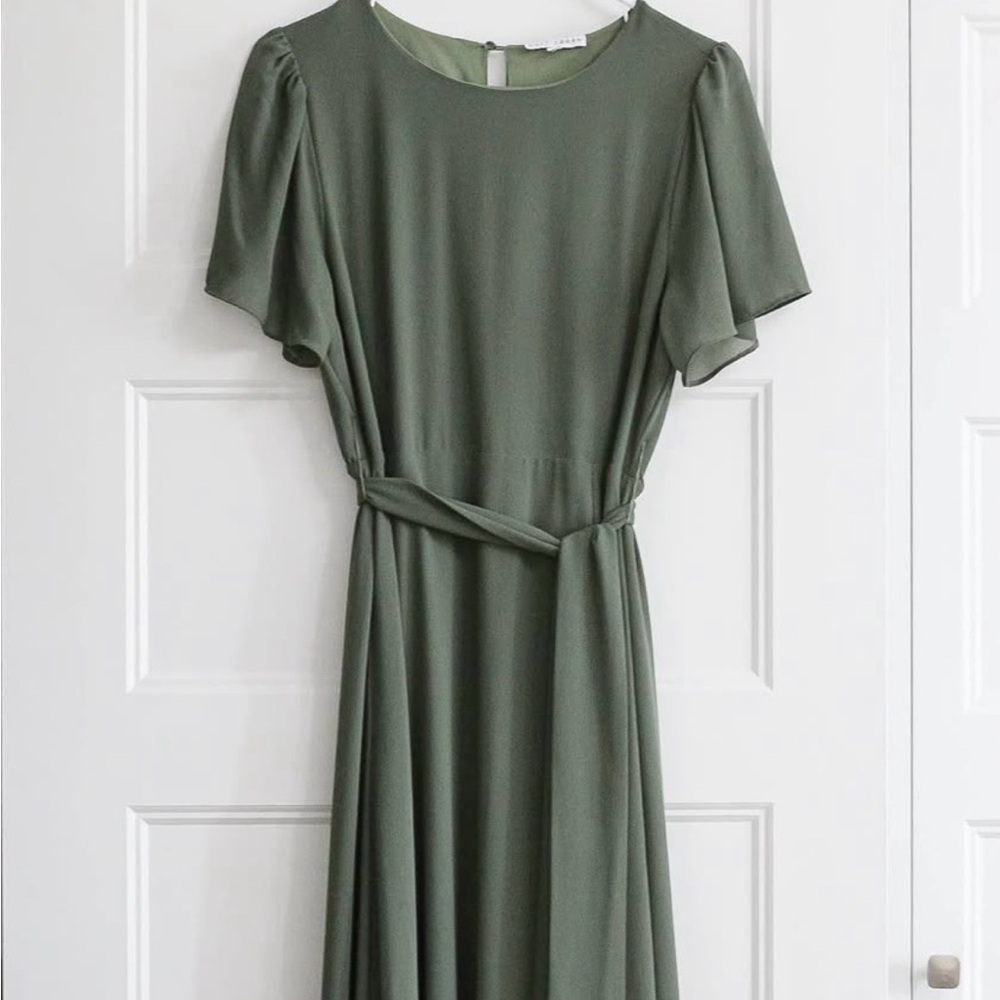 Elegant Green Midi Dress